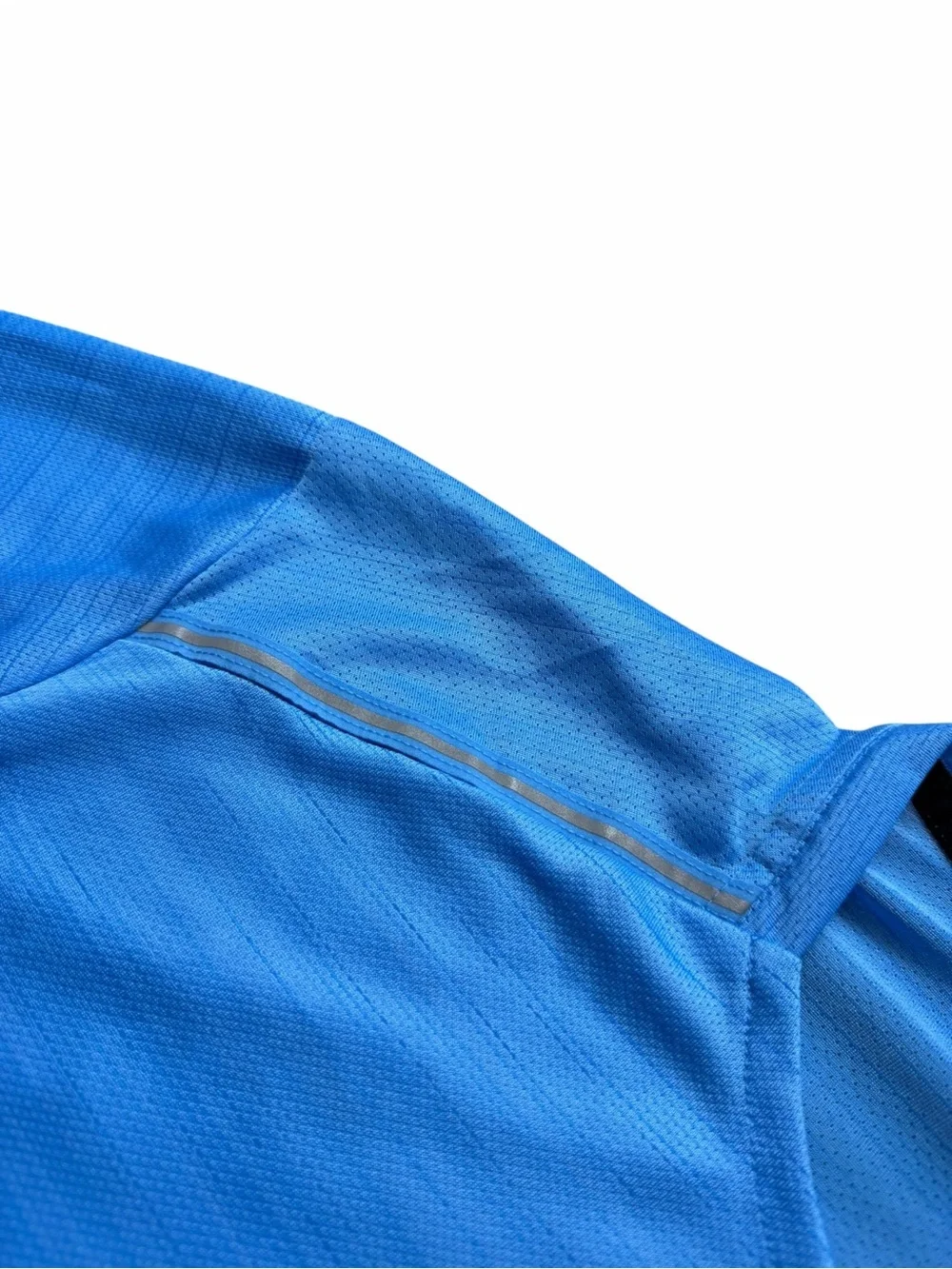 Nike Men’s XL Blue Short Sleeve Performance Running Shirt